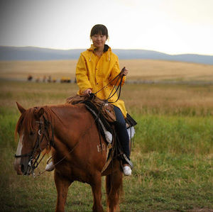 Meet your Posher, Dongni